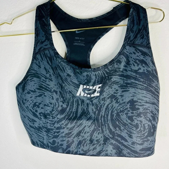 Nike Black and Gray Dry Fit Low Support Sports Bra Plus Size 1X - Picture 3 of 6